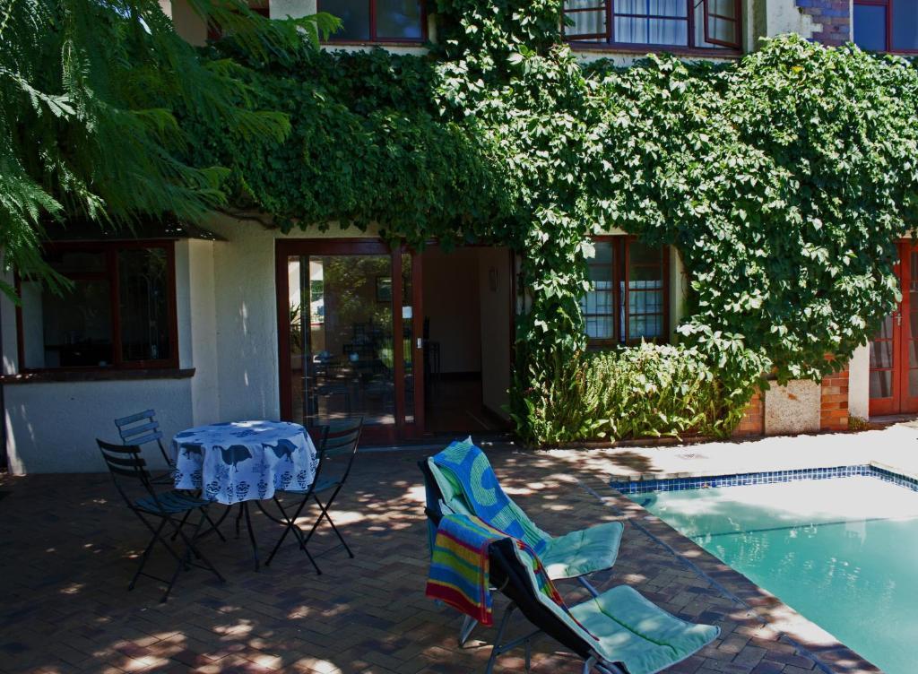 Millstream Guest House Stellenbosch Bagian luar foto